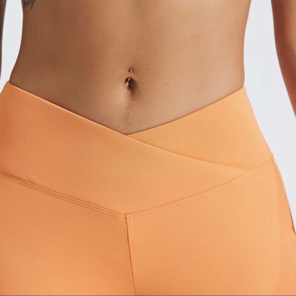 Flare Crossover Legging - Picture 8 of 8